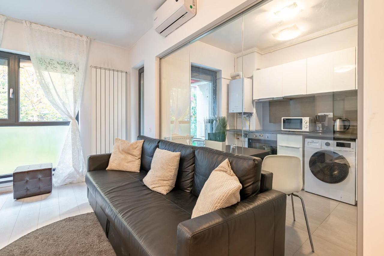 Apartament 21 *