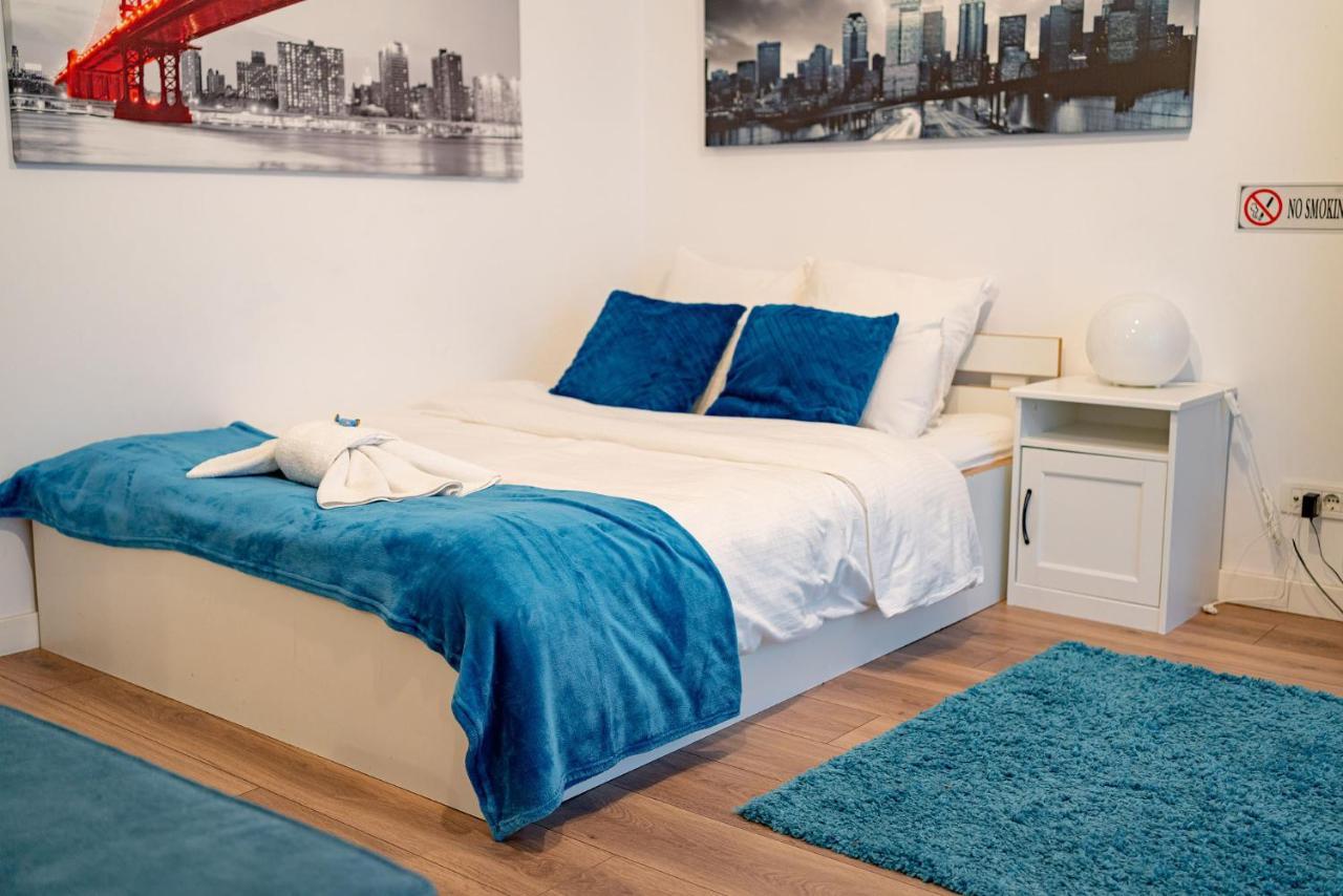 Apartament 21 Bucureşti
